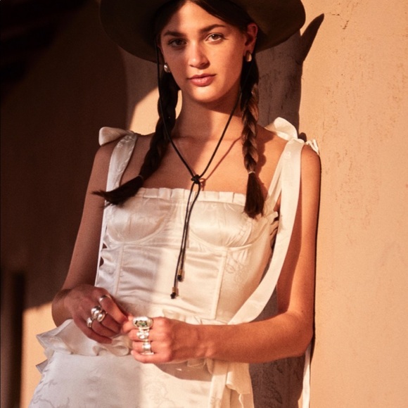 Daughters of Simone Lottie silk wedding dress - Picture 2 of 8